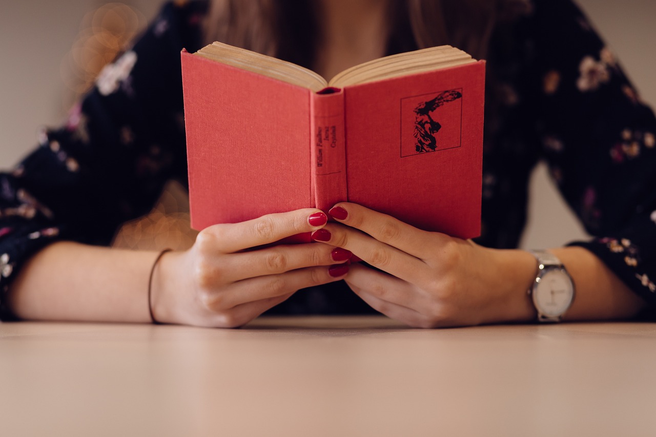 En snak om bøger – del din læseoplevelse på biblioteket