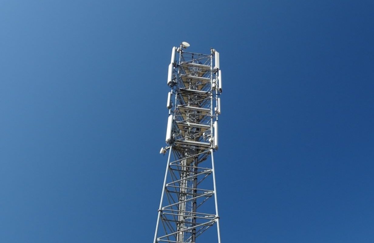 mobilmast-aspect-ratio-1232-802